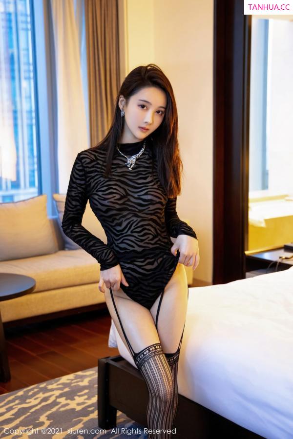 Summer宝宝  [XiuRen]高清写真图 2021.10.18 No.4076 summer宝宝第33张图片